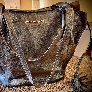 Michael Kors Leather Shoulder Bag, Tote, Carryall Black